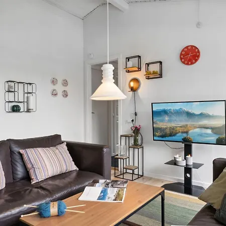 Franke - 2-1km To The Inlet By Interhome